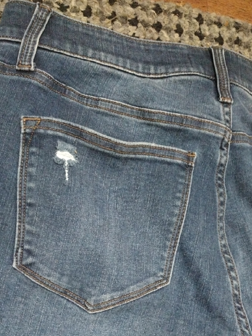 LuLaRoe Women's Dark Blue Distressed Stretchy Skinny Jeans - Picture 8 of 10